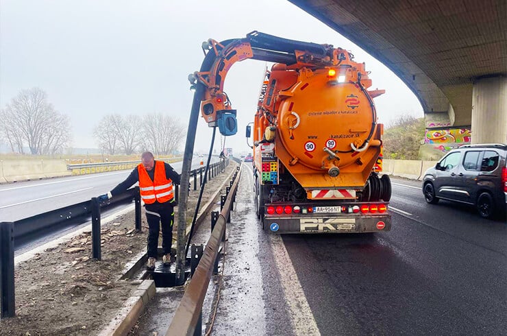 vysokotlakove cistenie potrubia